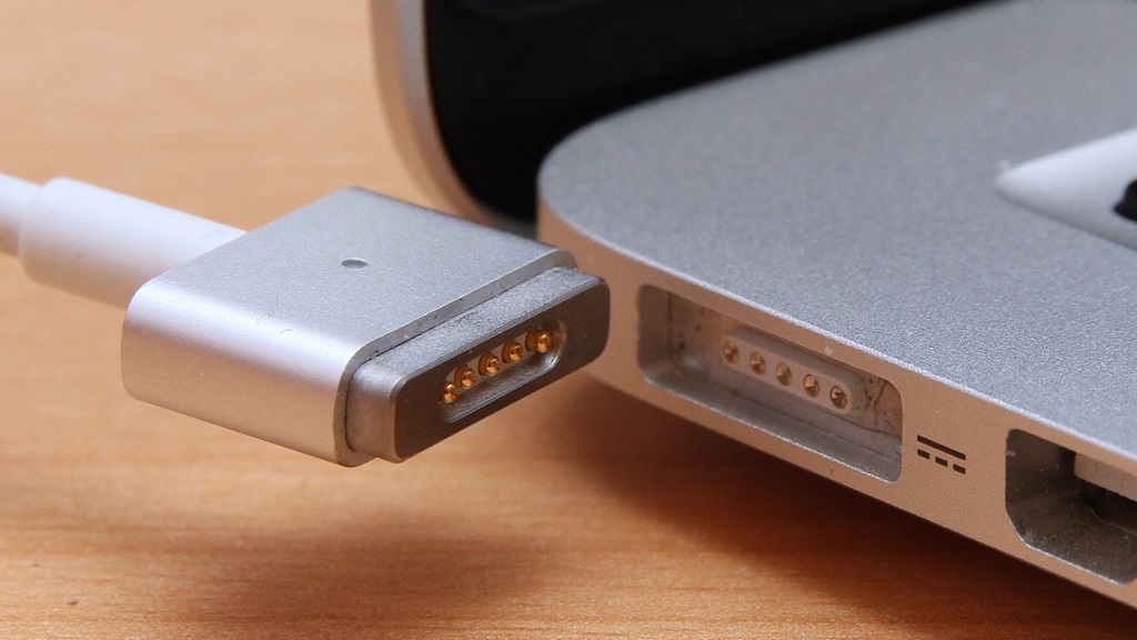 Купить сетевое зарядное устройство Apple MagSafe 2 мощностью 60 Вт по