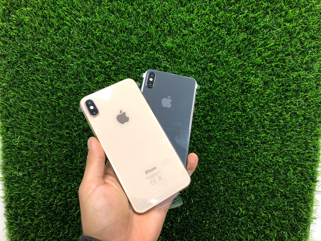 В наличии Apple iPhone Xs Max в Уфе! Оцени новинку в нашем магазине. /  ГаджетУфа