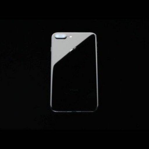 Упала цена на iPhone 7 «чёрный оникс»