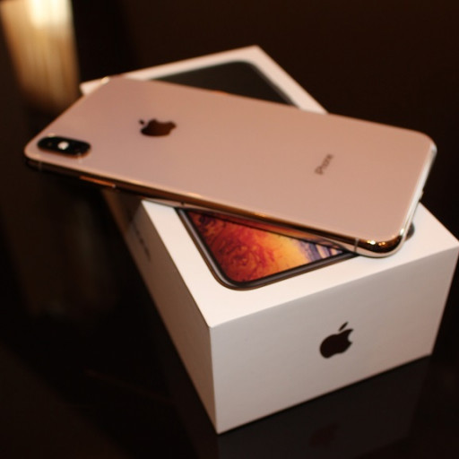 Apple iPhone Xs и Xs Max в наличии!