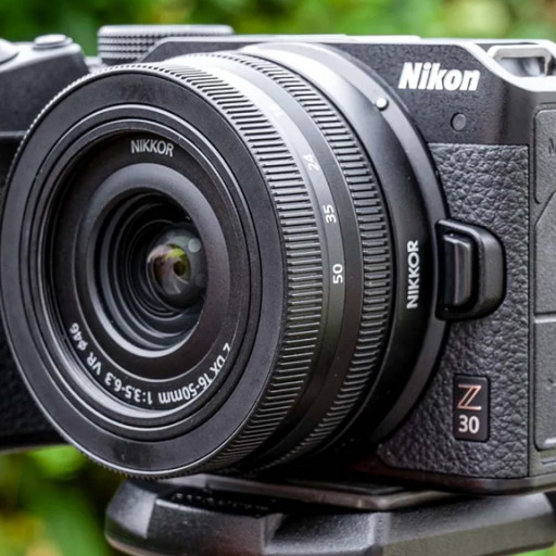 Обзор Nikon Z30 Kit 16-50mm VR — компактность и качество для креативных создателей контента