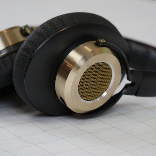 Наушники Mi Headphones – классика в совершенном исполнении