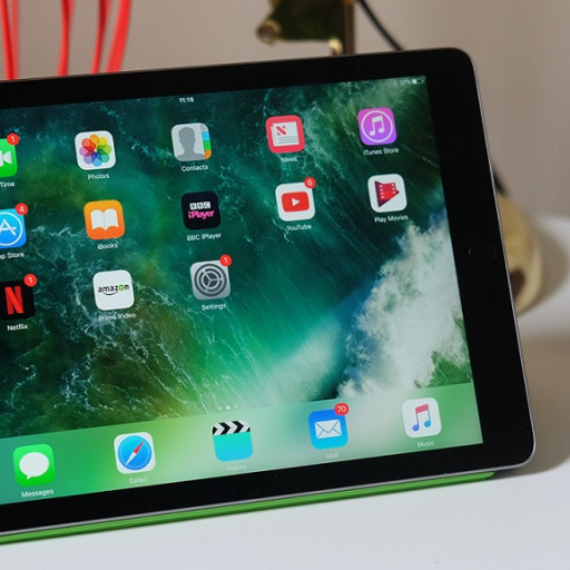 Компактный и быстрый iPad 2017!