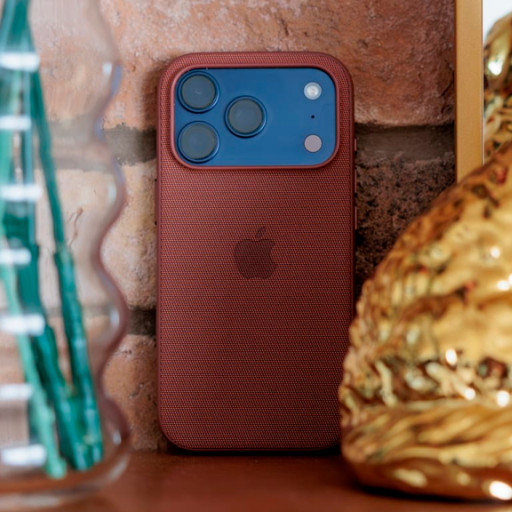 Apple TechWoven Case. Выбор между тканью, силиконом и кожей для iPhone 17 Pro