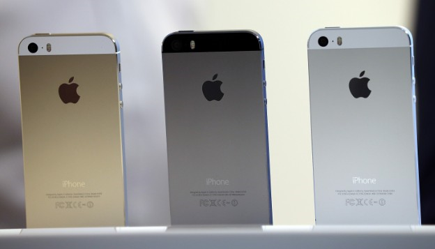 iPhone 5S Gold как новый - 22 900р
