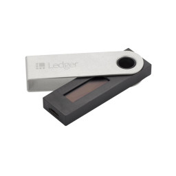 Аппаратный кошелек для криптовалют Ledger Nano S черный купить в Уфе