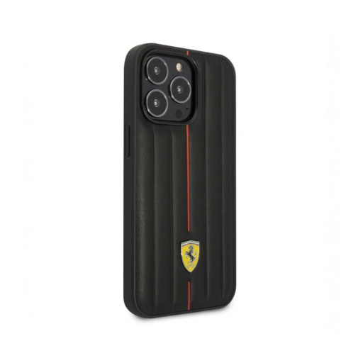 Накладка Ferrari для iPhone 14 Pro Max Leather Embossed stripes черная