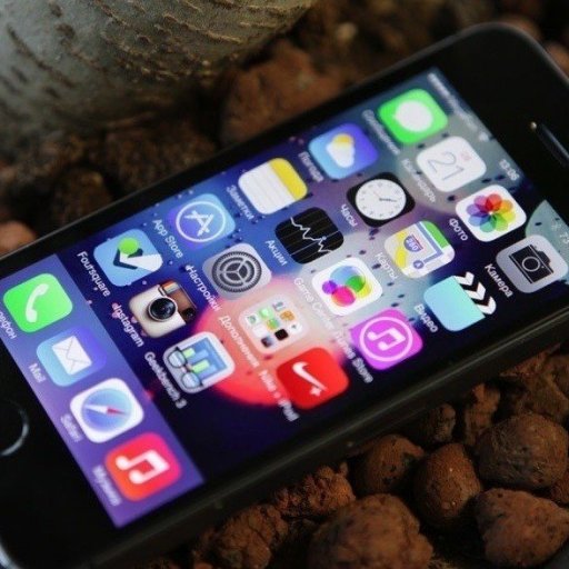 Слухи: Apple покажет три iPhone в 2016 году