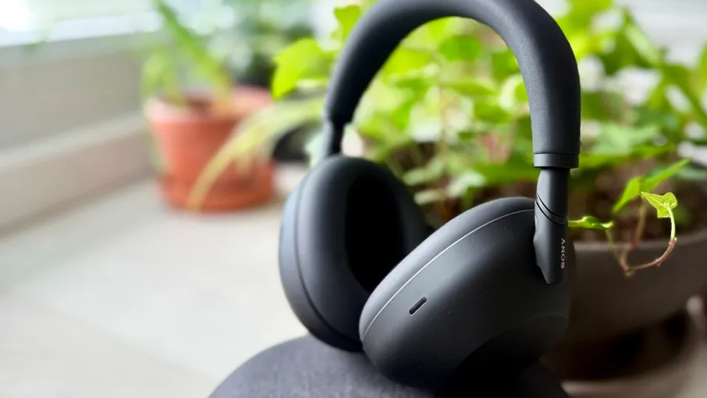 наушники Sony WH-1000XM6