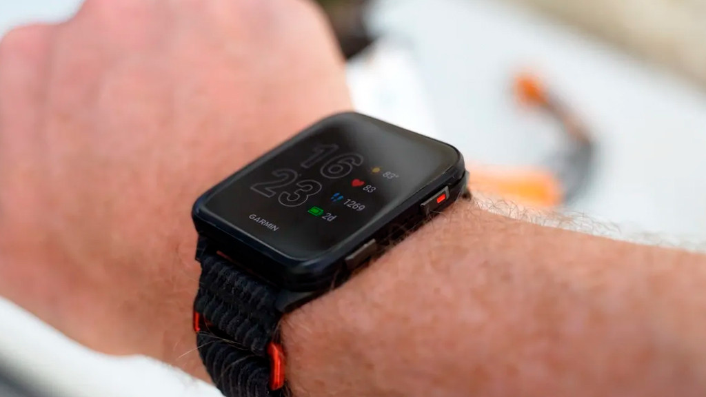 Garmin Venu X1 - достойный конкурент Apple Watch для активных пользователей