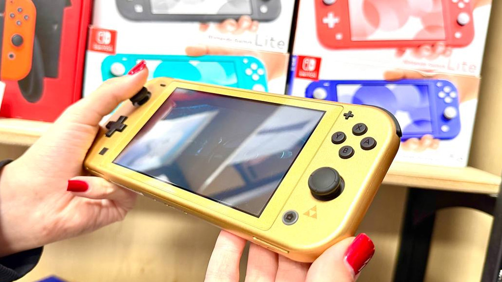 Nintendo Switch Lite купить в Уфе