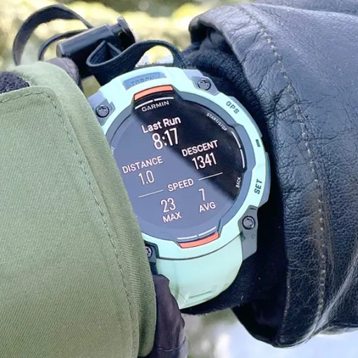 Garmin Instinct 3 — идеальные умные часы для активного отдыха. В наличии в Гаджет Уфа!