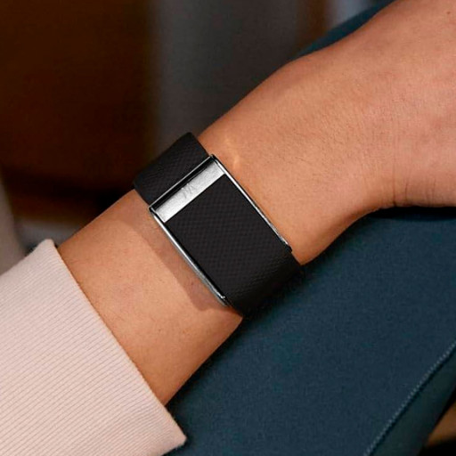 Whoop 5.0 MG Life - никакого экрана, лишь тонкий датчик и мощнейшая аналитика в приложении