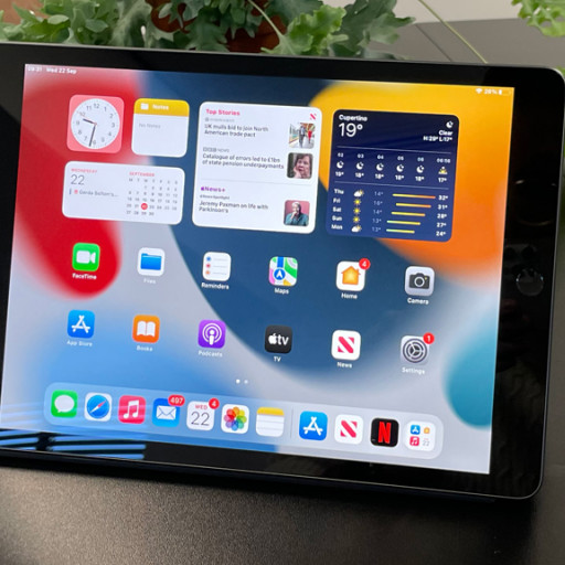 iPad 10.2 в 2023 году – доступный планшет Apple